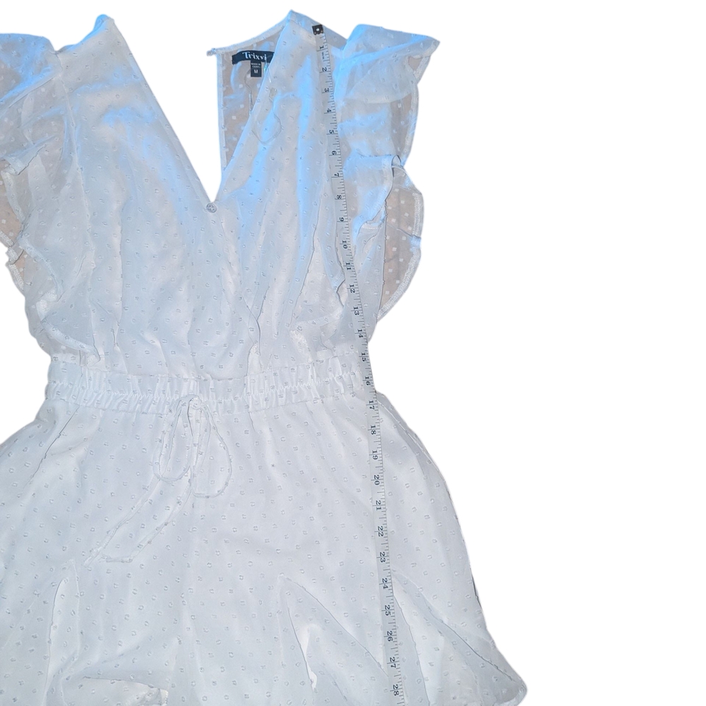 🛍️White Lace Polka Dot Ruffled Romper - Picture 2 of 5